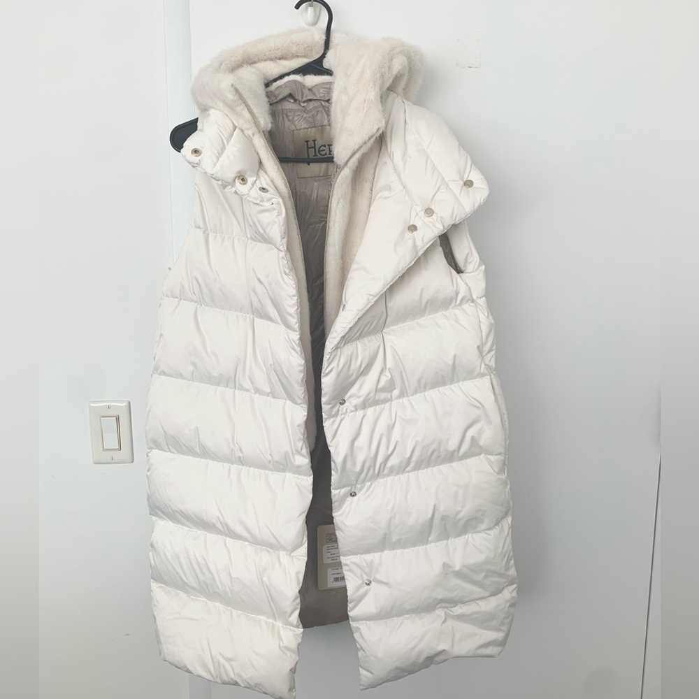 Herno Women White Goose Down Vest Faux Fur Nwt — image 2 of 7